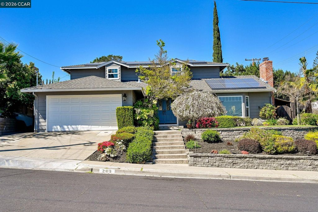 203 Virginia Cir, Martinez, CA 94553