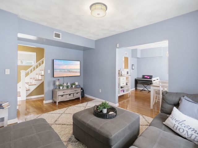 28 Houston Ave, Saugus, MA 01906