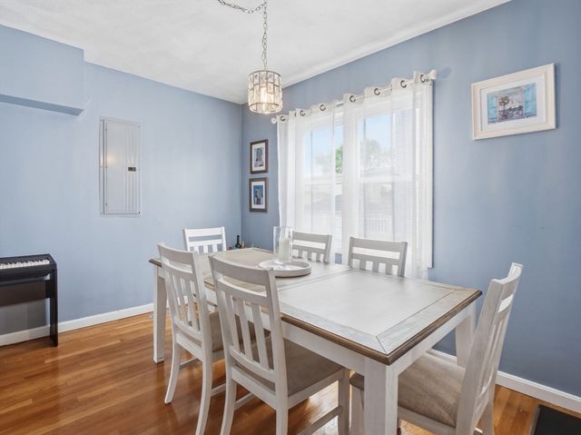 28 Houston Ave, Saugus, MA 01906