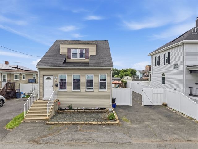 28 Houston Ave, Saugus, MA 01906