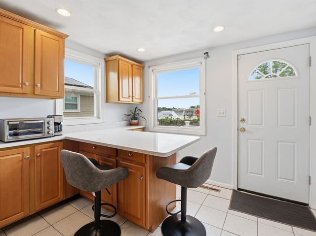 28 Houston Ave, Saugus, MA 01906