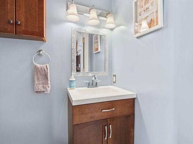 28 Houston Ave, Saugus, MA 01906