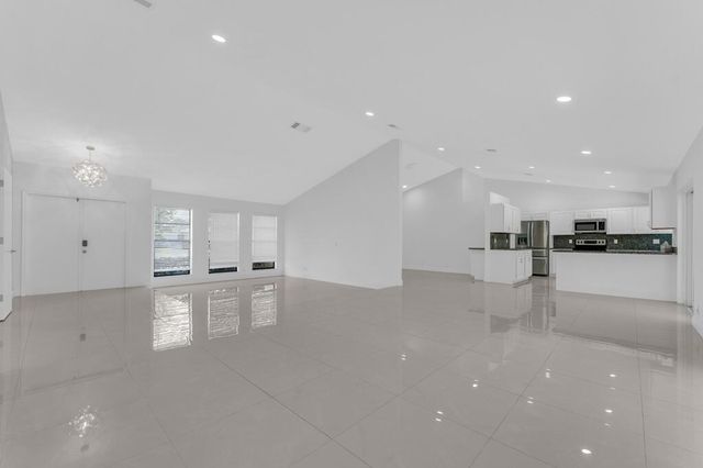11388 NW 18th Manor, Coral Springs, FL 33071