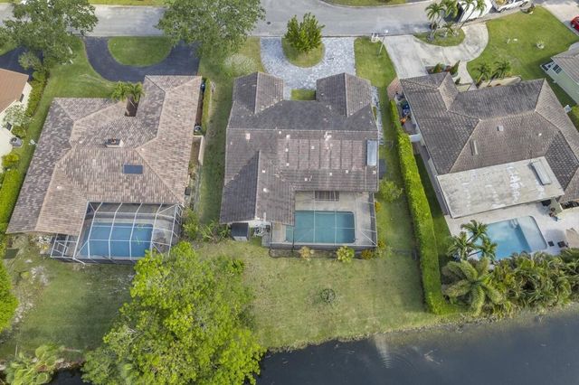 11388 NW 18th Manor, Coral Springs, FL 33071