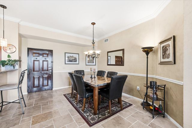 11750 SAINT ANDREWS Place 303, Wellington, FL 33414