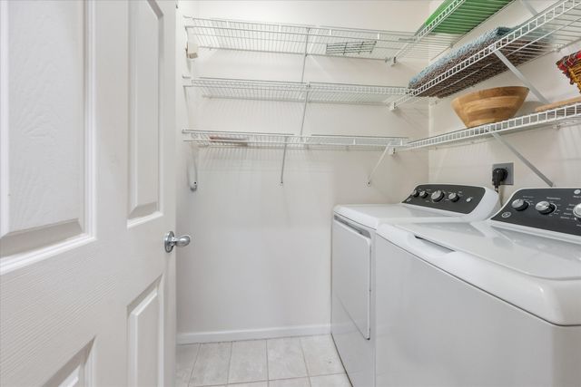 11750 SAINT ANDREWS Place 303, Wellington, FL 33414