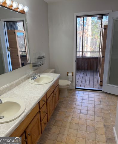 1685 Highway 54 E, Fayetteville, GA 30214