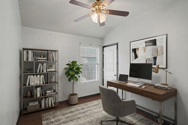 257 Meadowlands Drive, Ponder, TX 76259