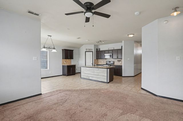 257 Meadowlands Drive, Ponder, TX 76259