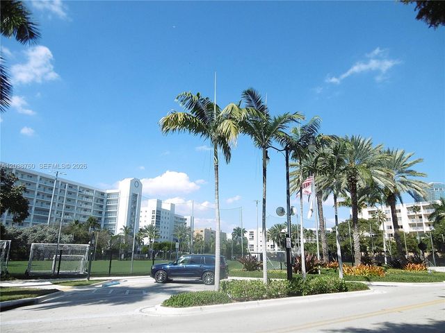 301 174th Street 1905, Sunny Isles Beach, FL 33160