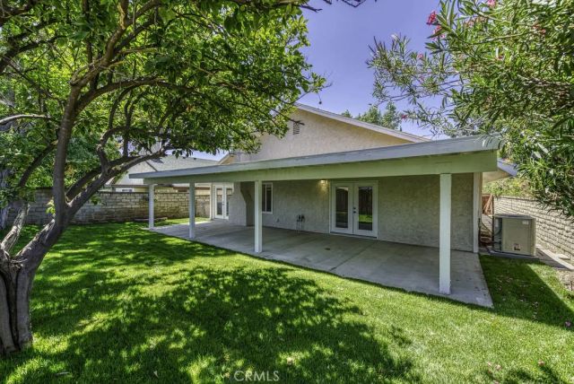 27558 Sycamore Creek, Valencia, CA 91354