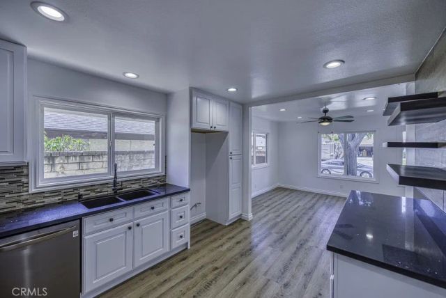 27558 Sycamore Creek, Valencia, CA 91354