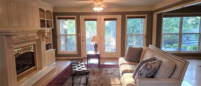 29 County Road 1522, Eureka Springs, AR 72632