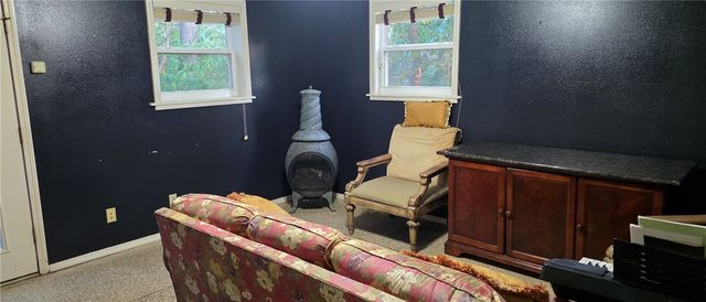 29 County Road 1522, Eureka Springs, AR 72632