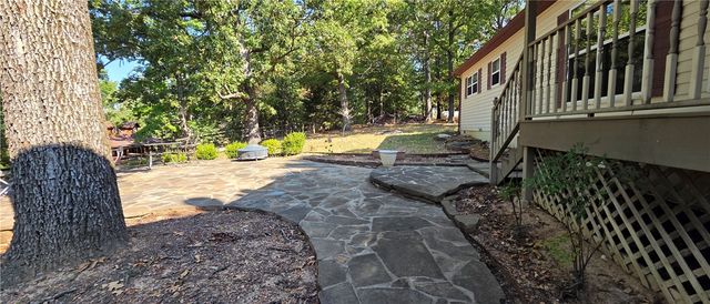 29 County Road 1522, Eureka Springs, AR 72632