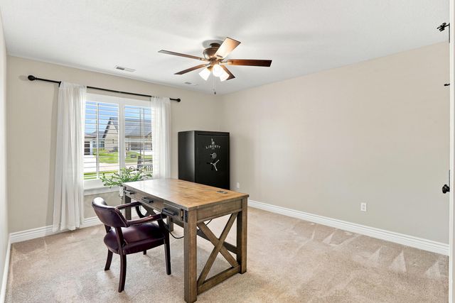 1004 SHORE ACRES LOOP, Columbia, MO 65201