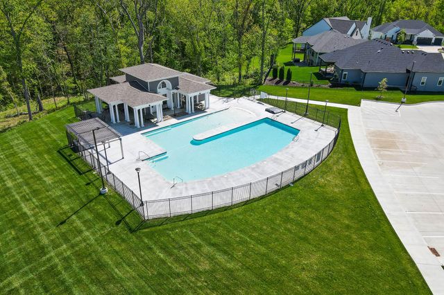 1004 SHORE ACRES LOOP, Columbia, MO 65201