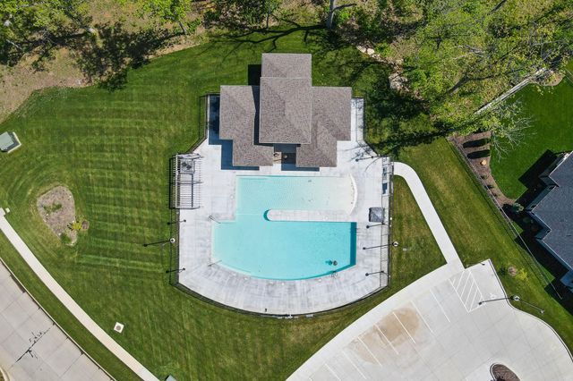 1004 SHORE ACRES LOOP, Columbia, MO 65201