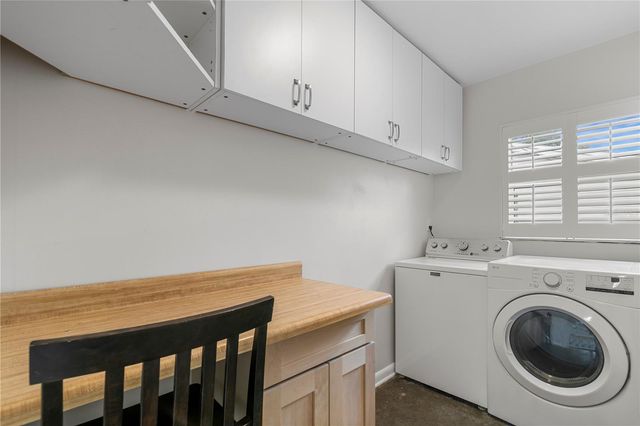 2910 W PRICE AVENUE, Tampa, FL 33611