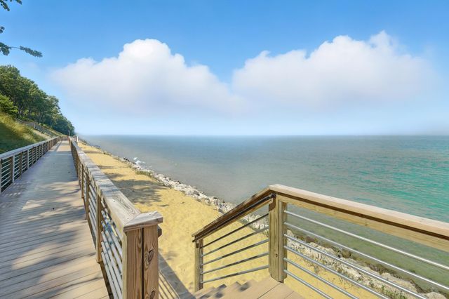 1501 W Water Street 71, New Buffalo, MI 49117