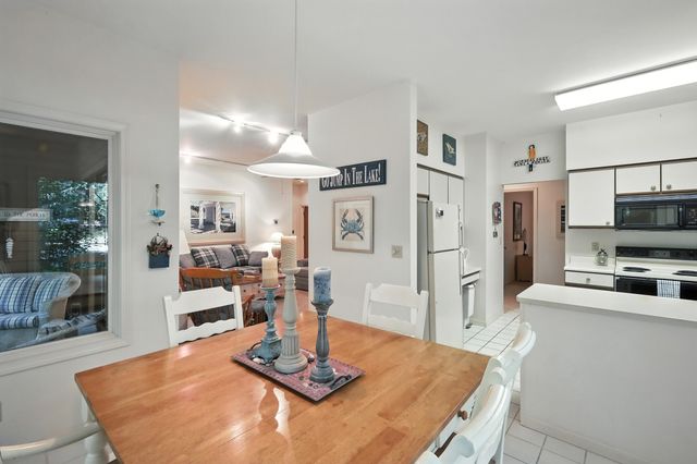 1501 W Water Street 71, New Buffalo, MI 49117