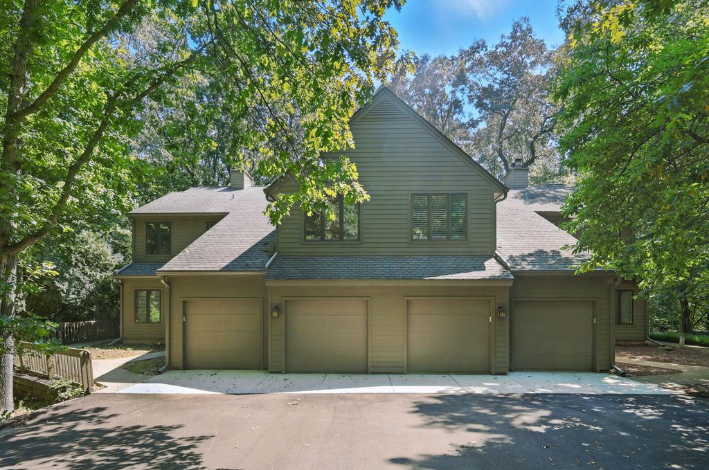 1501 W Water Street 71, New Buffalo, MI 49117