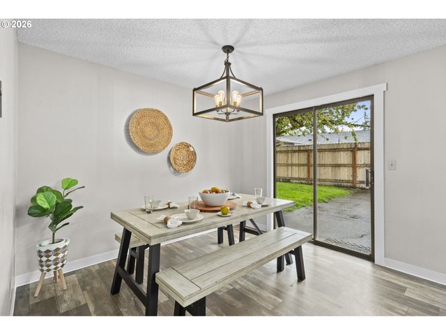 7 OLIVE Ct, Longview, WA 98632