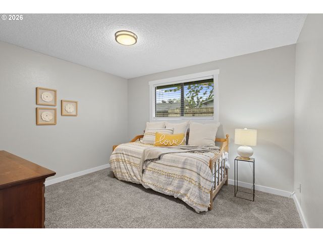 7 OLIVE Ct, Longview, WA 98632