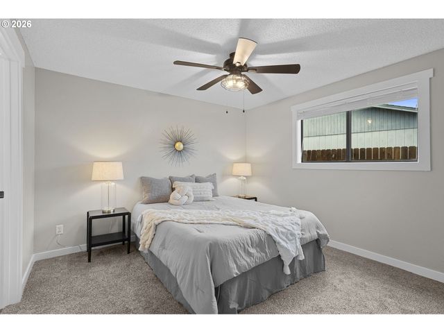 7 OLIVE Ct, Longview, WA 98632