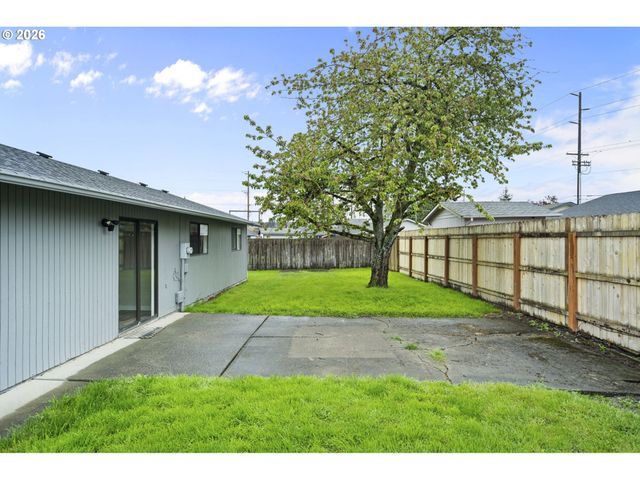 7 OLIVE Ct, Longview, WA 98632