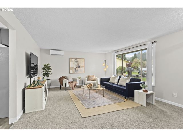 7 OLIVE Ct, Longview, WA 98632