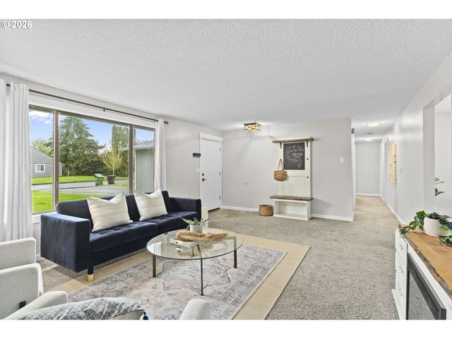 7 OLIVE Ct, Longview, WA 98632