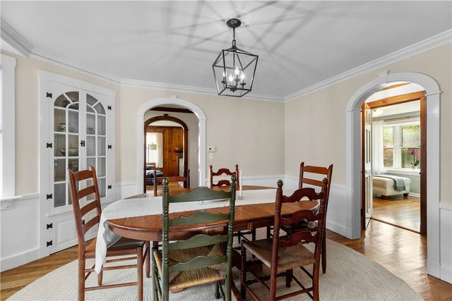 72 Kane Avenue, Middletown, RI 02842