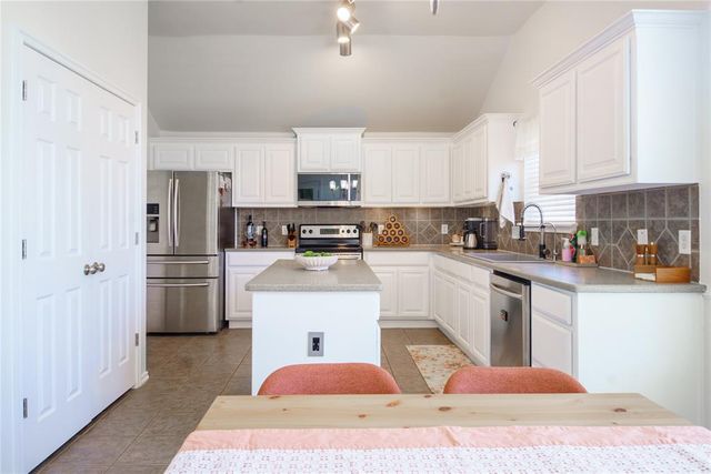 2536 NW 179th Court, Edmond, OK 73012