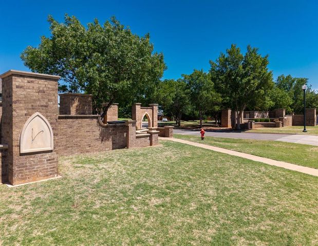 2536 NW 179th Court, Edmond, OK 73012