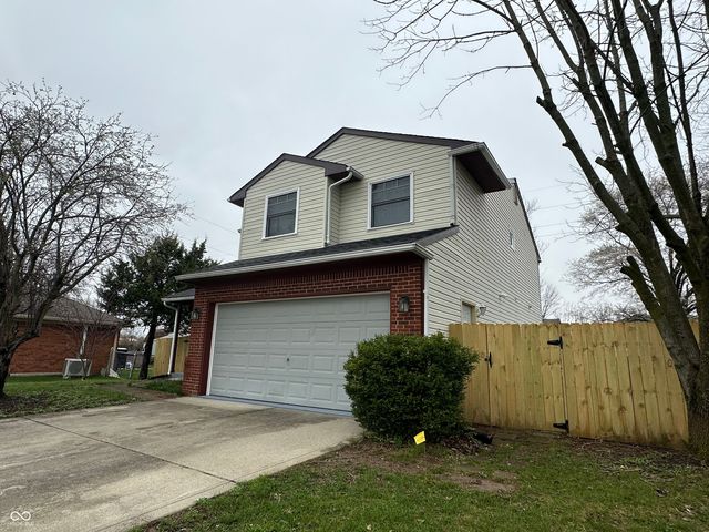 305 Cardinal Drive, Whiteland, IN 46184