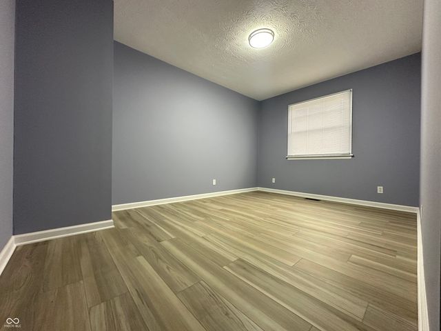 305 Cardinal Drive, Whiteland, IN 46184