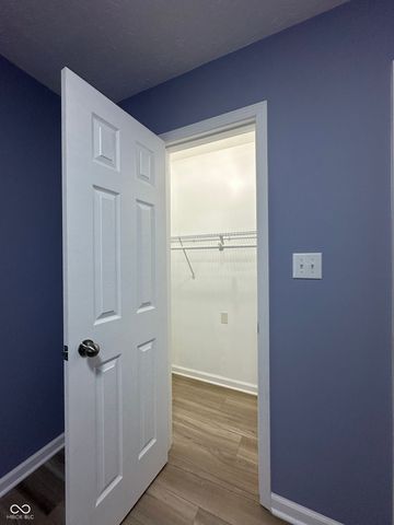 305 Cardinal Drive, Whiteland, IN 46184