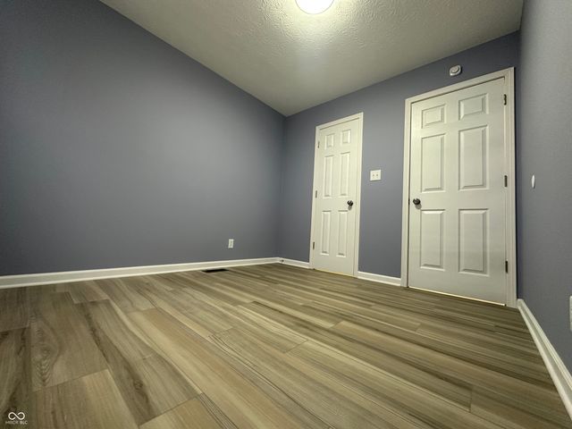 305 Cardinal Drive, Whiteland, IN 46184