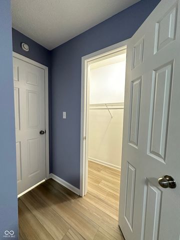 305 Cardinal Drive, Whiteland, IN 46184