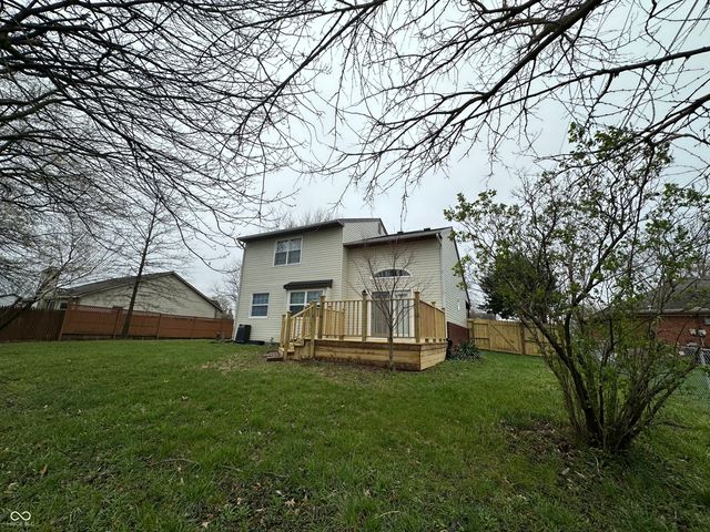 305 Cardinal Drive, Whiteland, IN 46184