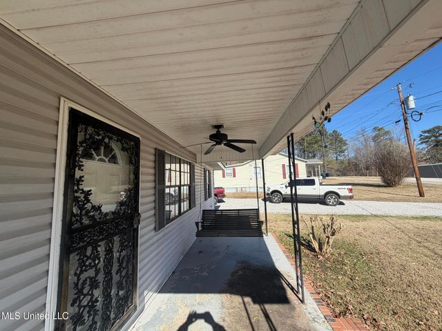 45 Hemlock Drive, Potts Camp, MS 38659