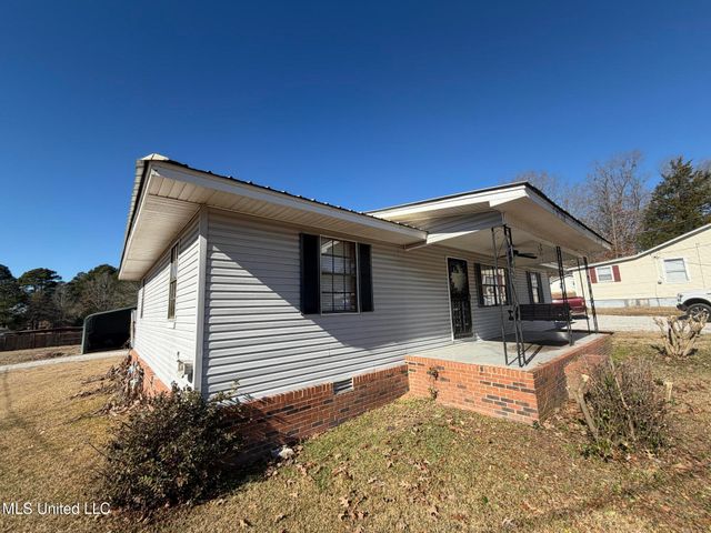 45 Hemlock Drive, Potts Camp, MS 38659