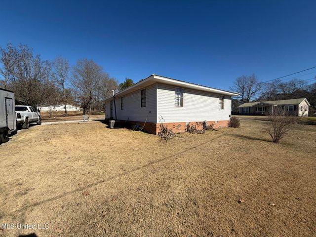 45 Hemlock Drive, Potts Camp, MS 38659