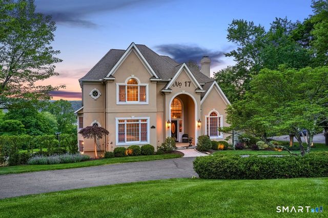 17 Meredith Lane, New Milford, CT 06776