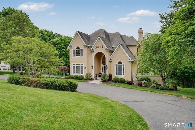 17 Meredith Lane, New Milford, CT 06776