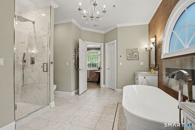 17 Meredith Lane, New Milford, CT 06776