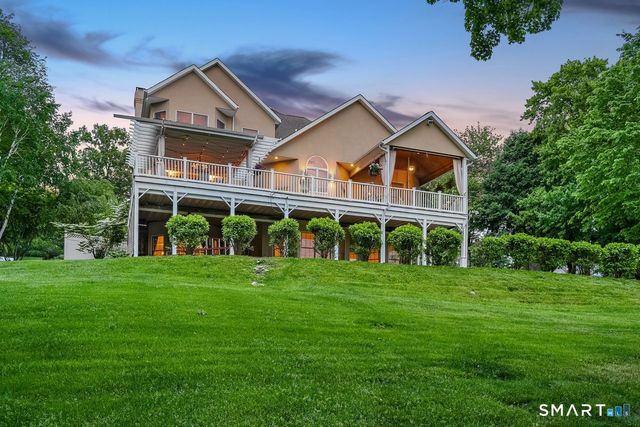 17 Meredith Lane, New Milford, CT 06776