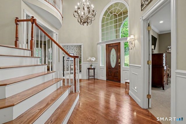 17 Meredith Lane, New Milford, CT 06776