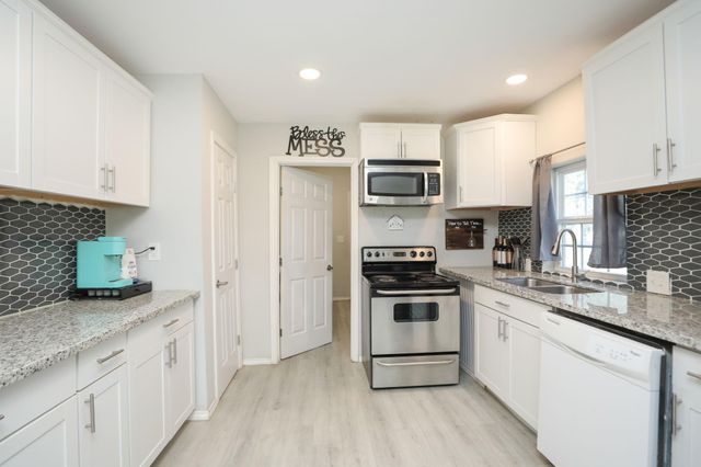 323 N Outlar Street, Wharton, TX 77488